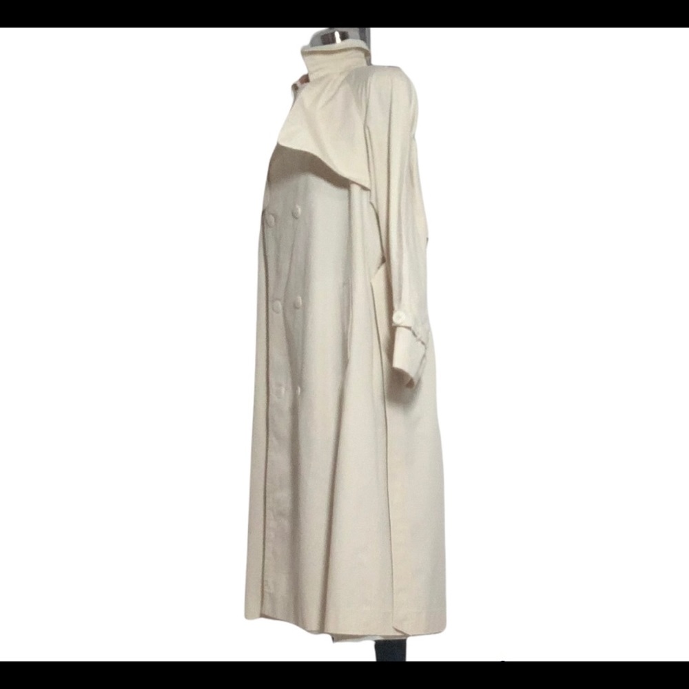 Vintage VIA Veneto Luxury Beige long trench Size L - Picture 9 of 15